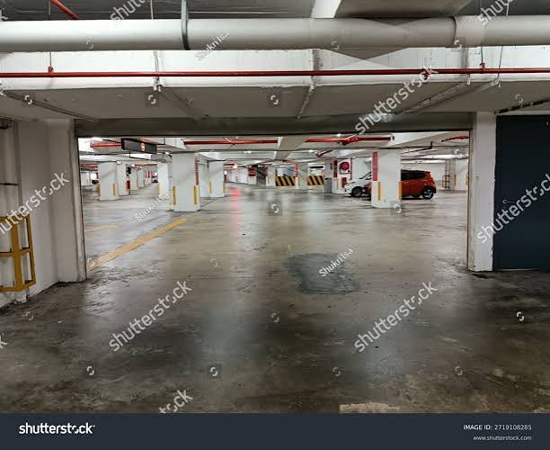 Basement raw material dry godown space with trolley ramp 1500 sq ft