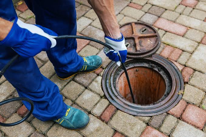 Deep Sewer Manhole & Underground Waste Line Cleaning