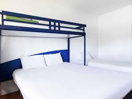 Comprehensive Budget Backpacker Hostel Booking