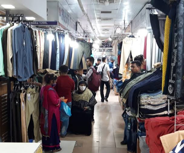 Exclusive Retail Shop in New Market