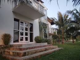 Well-Maintained Vacation Villa in Cox's Bazar